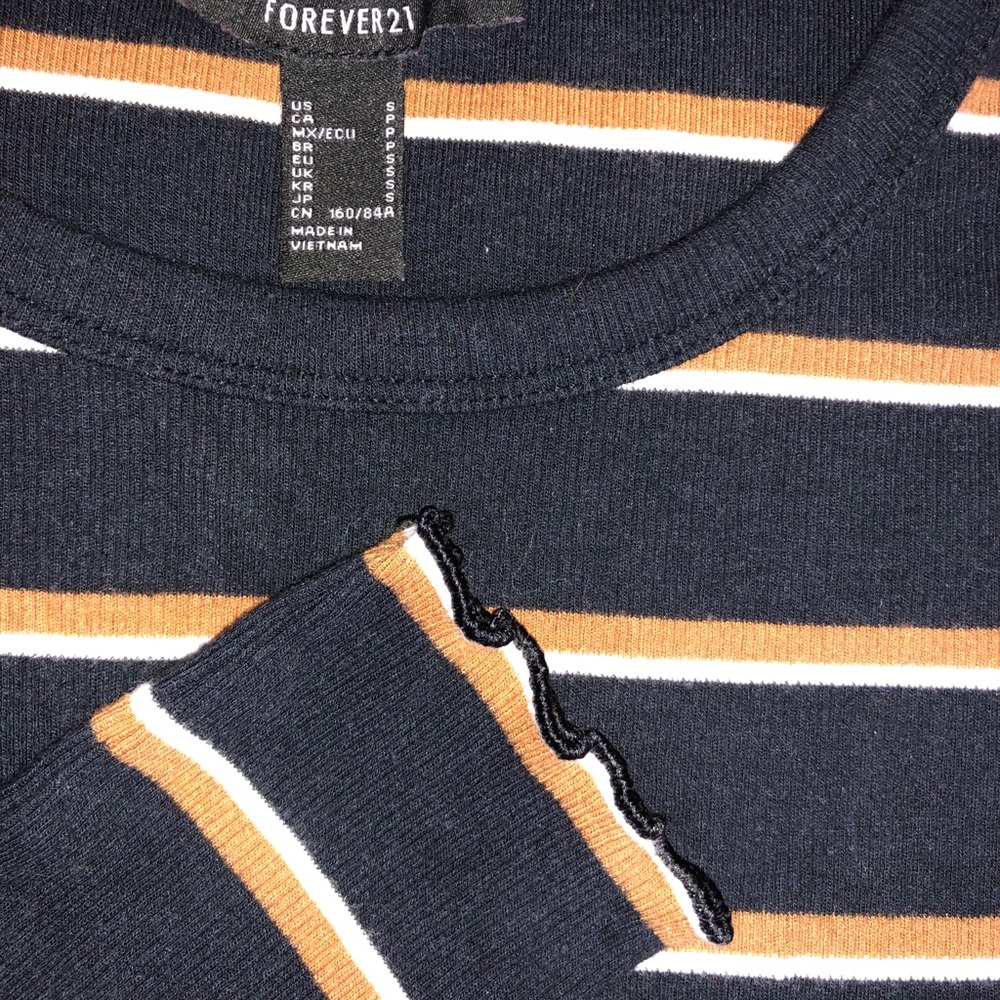 Forever 21 Long Sleeve Top